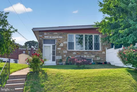 1942 Nester St, Philadelphia, PA 19115