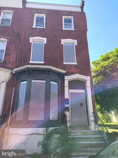 2132 N 20th St, Philadelphia, PA 19121
