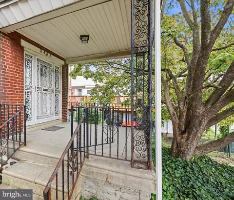 3413 Bowman St, Philadelphia, PA 19129