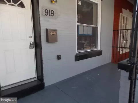 919 N 00 N St Bernard St, Philadelphia, PA 19131