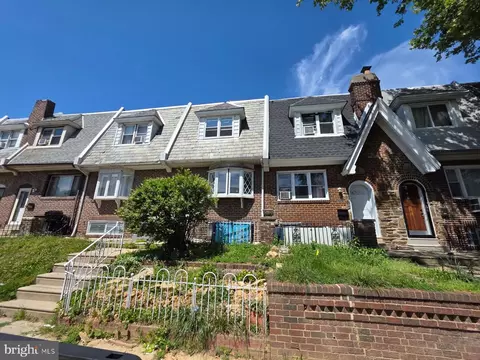 919 Anchor St, Philadelphia, PA 19124