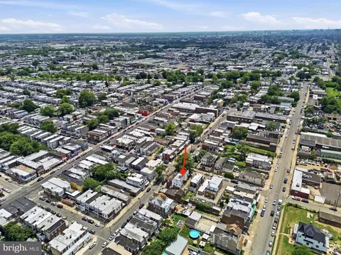 515 W 17 W Ruscomb St, Philadelphia, PA 19120