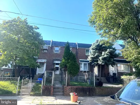 6021 Edmund St, Philadelphia, PA 19135