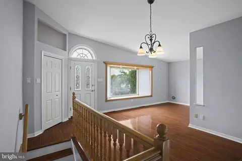 8836 Macon St, Philadelphia, PA 19152