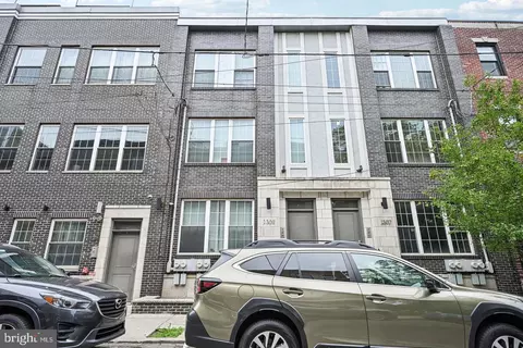 1309 N 6th St #2R, Philadelphia, PA 19122