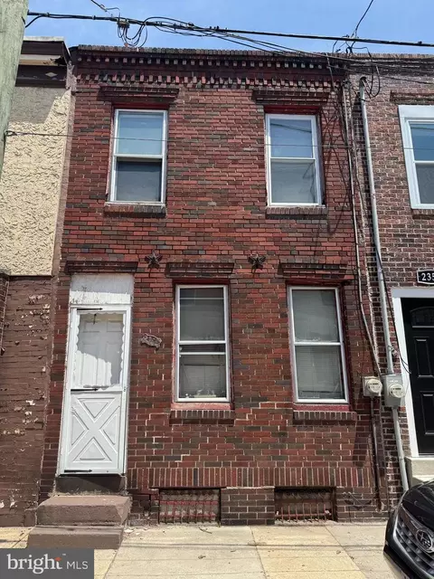 2355 Wilder St, Philadelphia, PA 19146