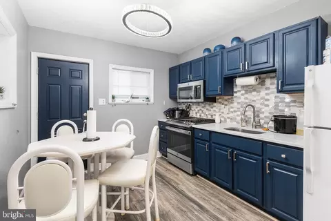 2032 S Beechwood St, Philadelphia, PA 19145