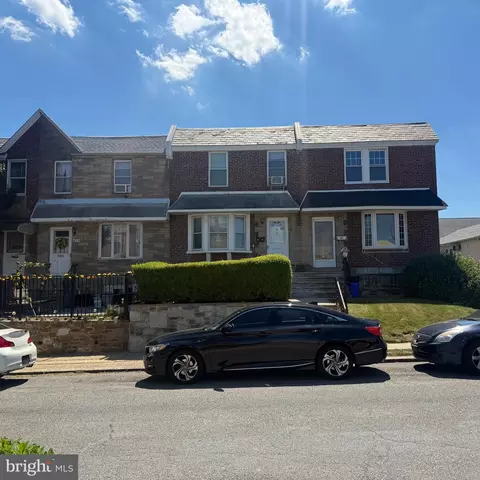 4012 Oakmont St, Philadelphia, PA 19136