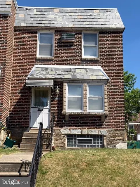 7349 Frontenac St, Philadelphia, PA 19111