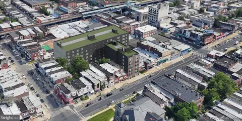 5235 39 Chestnut St, Philadelphia, PA 19139
