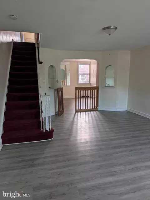 1446 Mckinley St, Philadelphia, PA 19149