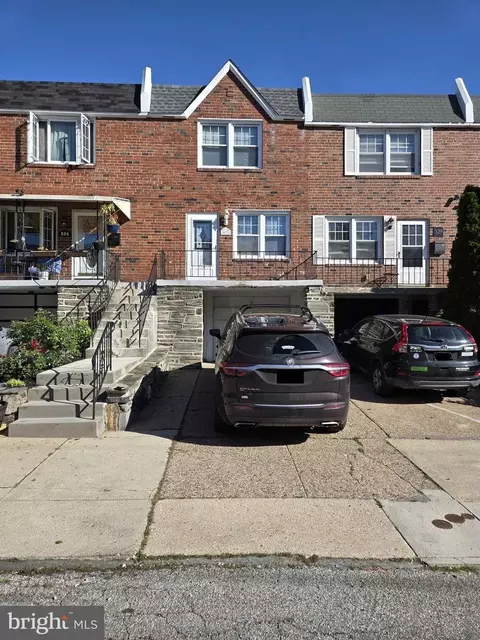 527 Martin St, Philadelphia, PA 19128