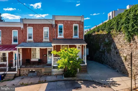 216 East St, Philadelphia, PA 19128