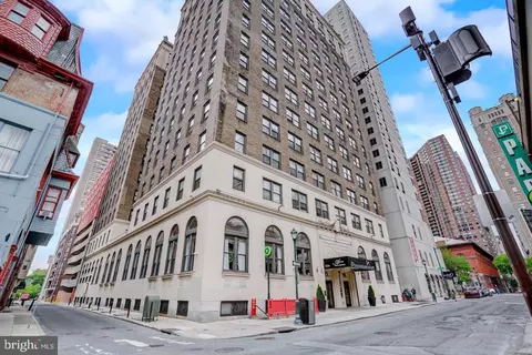 1324 00 Locust St #506, Philadelphia, PA 19107