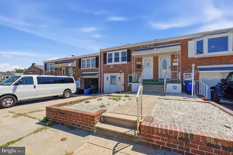 3530 Oakhill Rd, Philadelphia, PA 19154