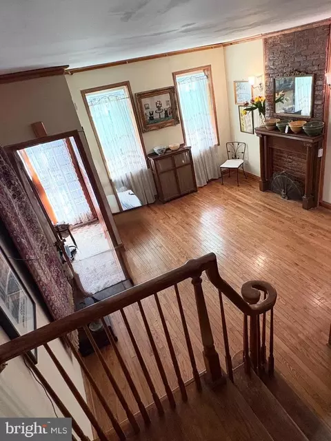 343 Dickinson St, Philadelphia, PA 19147