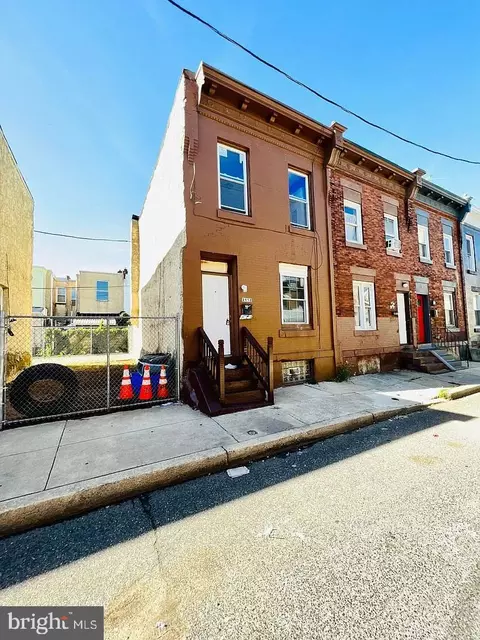 2852 N Opal St, Philadelphia, PA 19132