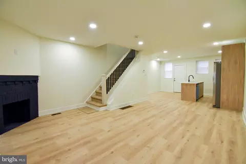 5814 Crittenden St, Philadelphia, PA 19138