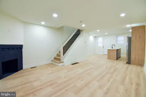 5814 Crittenden St, Philadelphia, PA 19138