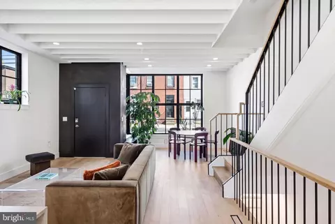 209 E Wildey St, Philadelphia, PA 19125