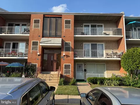 809 Red Lion Rd #B16, Philadelphia, PA 19115