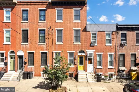851 Moyer St, Philadelphia, PA 19125