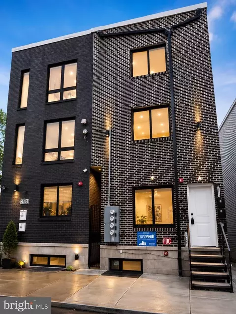 2209 N 7th St, Philadelphia, PA 19133