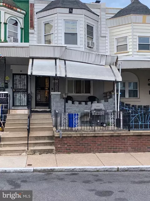 4815 N Warnock St, Philadelphia, PA 19141