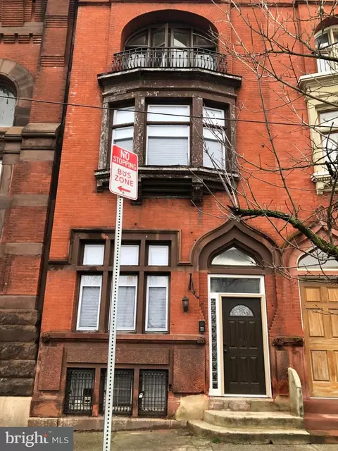 1816 W Girard Ave, Philadelphia, PA 19130