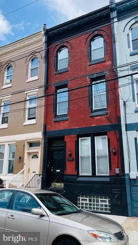 1711 N 26th St, Philadelphia, PA 19121