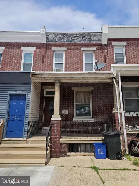 5326 Hedge St, Philadelphia, PA 19124