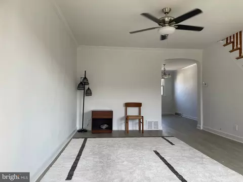 7053 Large St, Philadelphia, PA 19149
