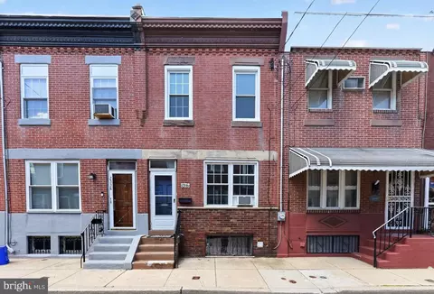 2336 S Chadwick St, Philadelphia, PA 19145