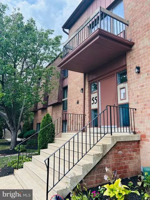 55301 00 Delaire Landing Rd #301, Philadelphia, PA 19114
