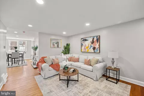 1350 Kimberly Dr, Philadelphia, PA 19151