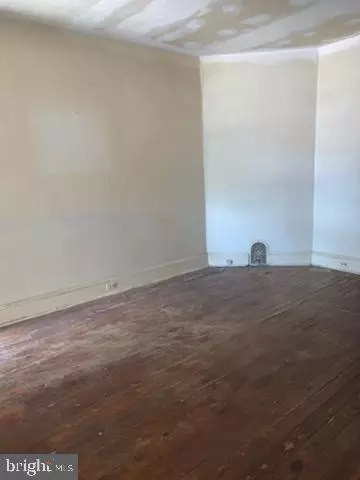 6027 Walnut St, Philadelphia, PA 19139