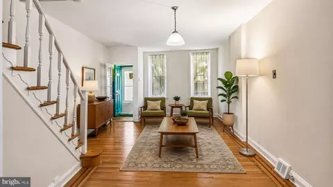 706 Salter St, Philadelphia, PA 19147