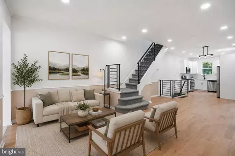 6332 Limekiln Pike, Philadelphia, PA 19138