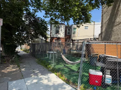 3638 N 8th St, Philadelphia, PA 19140