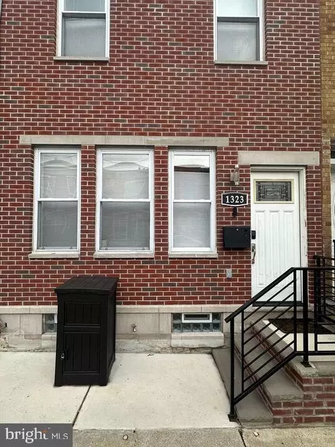 1323 S 17th St, Philadelphia, PA 19146