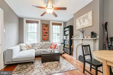 721 S 17th St, Philadelphia, PA 19146