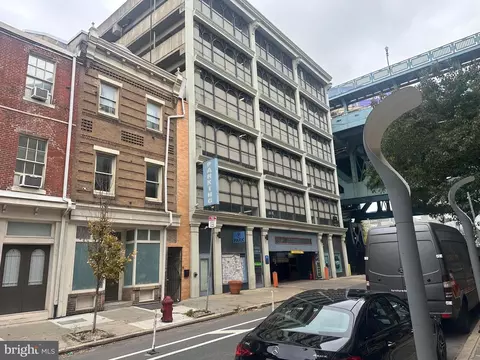 231-235 N 2nd St #117, Philadelphia, PA 19106