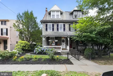 48 W Highland Ave, Philadelphia, PA 19118
