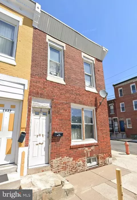 1625 W Victoria St, Philadelphia, PA 19140