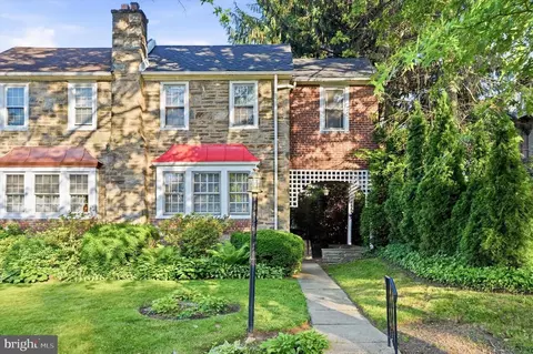 226 E Sedgwick St, Philadelphia, PA 19119