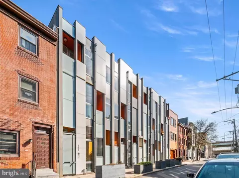 151 W Laurel St #A, Philadelphia, PA 19123