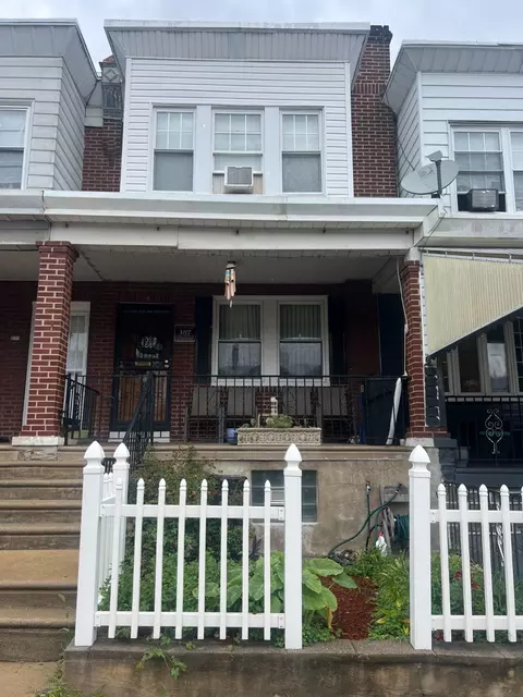 187 W Spencer St W, Philadelphia, PA 19120