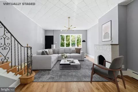 1306 Reed St, Philadelphia, PA 19147