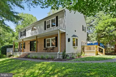 3525 W School House Ln, Philadelphia, PA 19129
