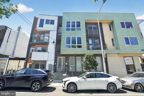 1526 N 30 N 2nd St #8, Philadelphia, PA 19122
